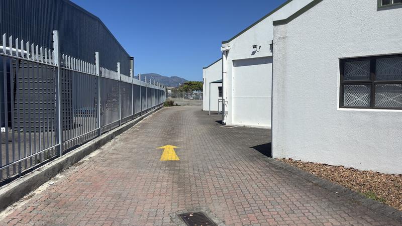 To Let commercial Property for Rent in Ottery Western Cape